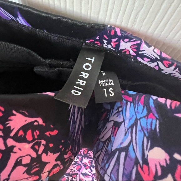 Torrid Pineapple Push-Up Demi Slim Fix Swimsuit Size 1x NWT - Picture 8 of 9